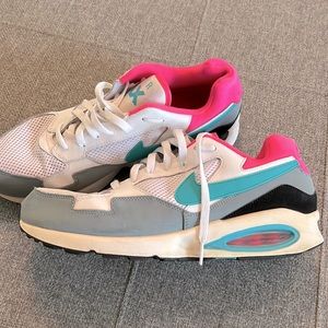 MEN'S NIKE AIR MAX size 13 pink, teal and gray